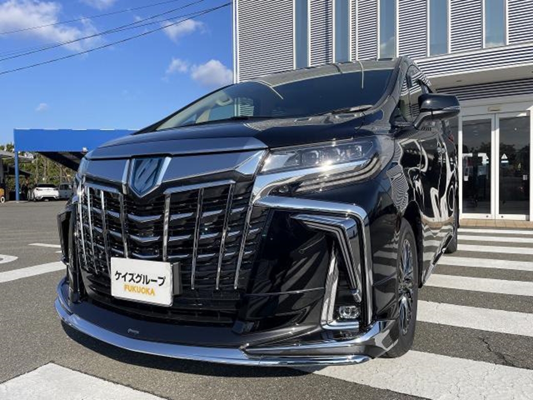 2022 Toyota Alphard 10kms | Image 1 of 19