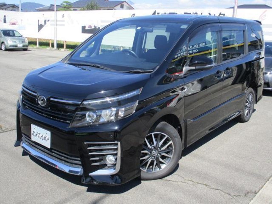 2014 Toyota Voxy ZS 4WD 62,000kms | Image 1 of 20