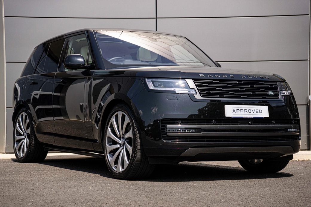 2022 Land Rover Range Rover 4WD 11,042mls | Image 1 of 40