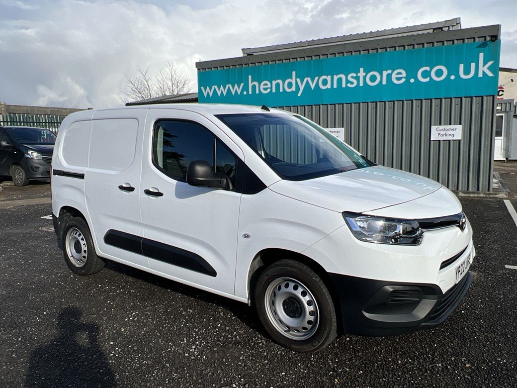 2022 Toyota ProAce 11,289mls | Image 1 of 40