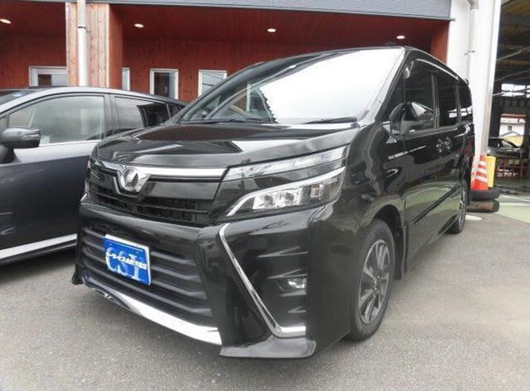 2017 Toyota Voxy ZS 4WD 63,100kms | Image 1 of 16