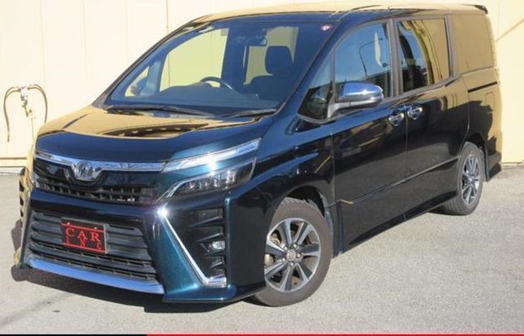 2018 Toyota Voxy ZS 93,688kms | Image 1 of 20