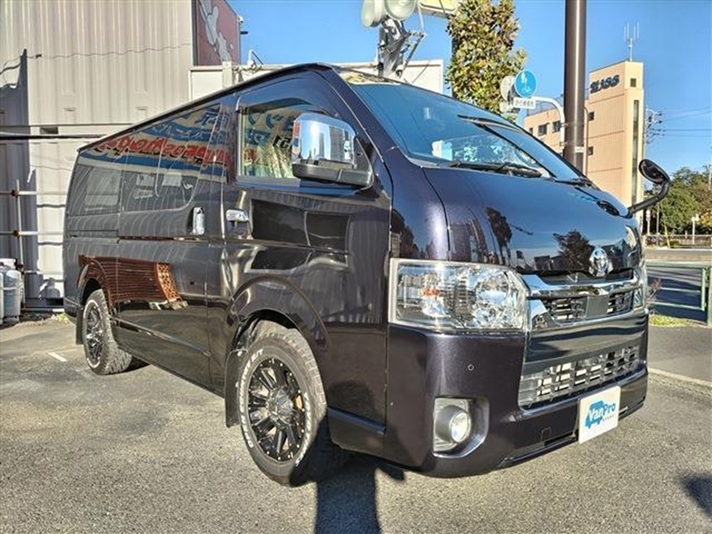 2020 Toyota Hiace 41,000kms | Image 1 of 14