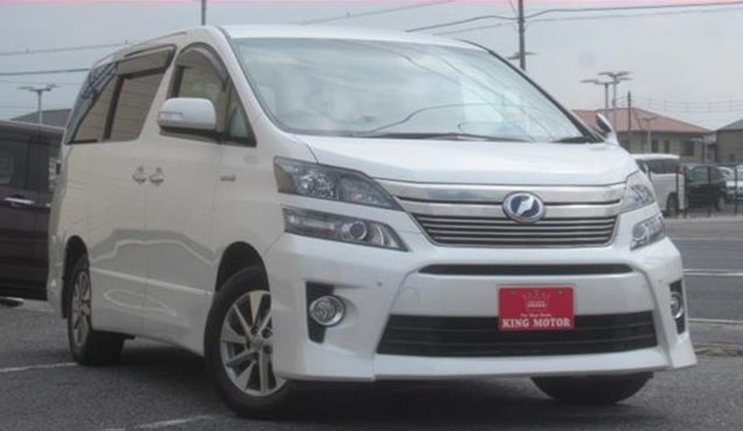 2013 Toyota Vellfire 4WD 97,121kms | Image 1 of 13