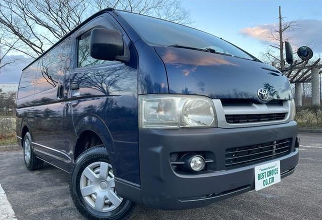 2007 Toyota Hiace 4WD 102,941mls | Image 1 of 6
