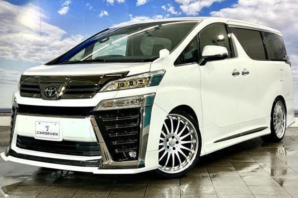 2020 Toyota Vellfire 4WD 22,406kms | Image 1 of 18