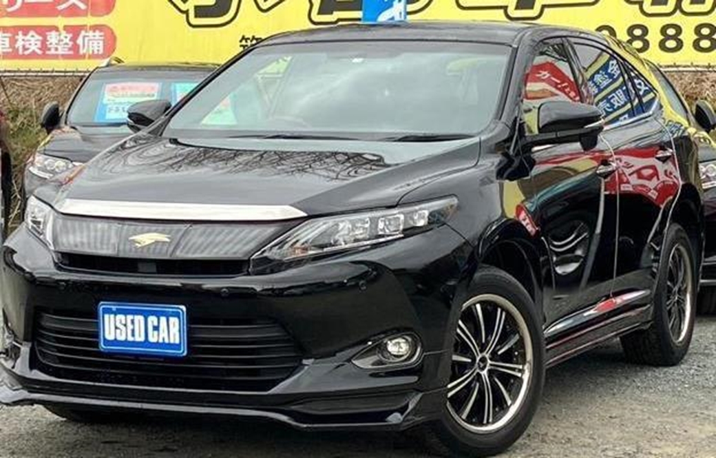 2016 Toyota Harrier 69,000kms | Image 1 of 20