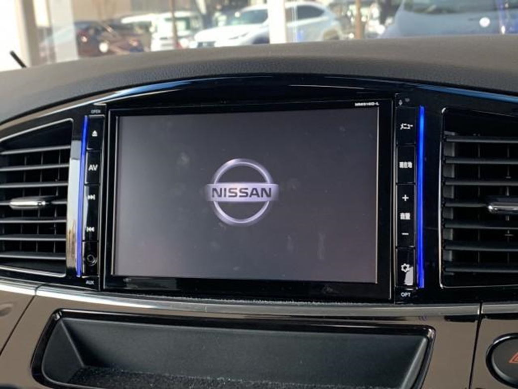 2019 Nissan Elgrand Highway Star 43,380kms | Image 1 of 17