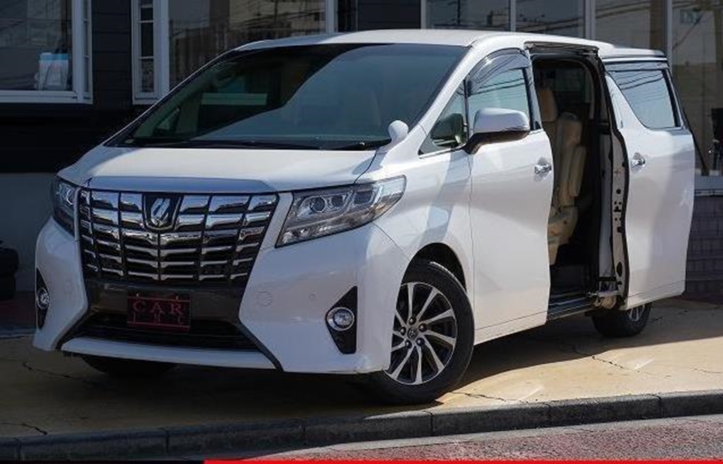 2015 Toyota Alphard 82,726kms | Image 1 of 20