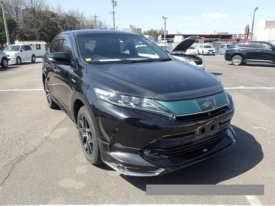 2019 Toyota Harrier Hybrid 4WD 82,000kms | Image 1 of 30