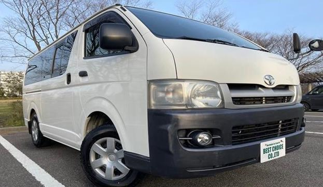 2006 Toyota Hiace 4WD 97,838mls | Image 1 of 18