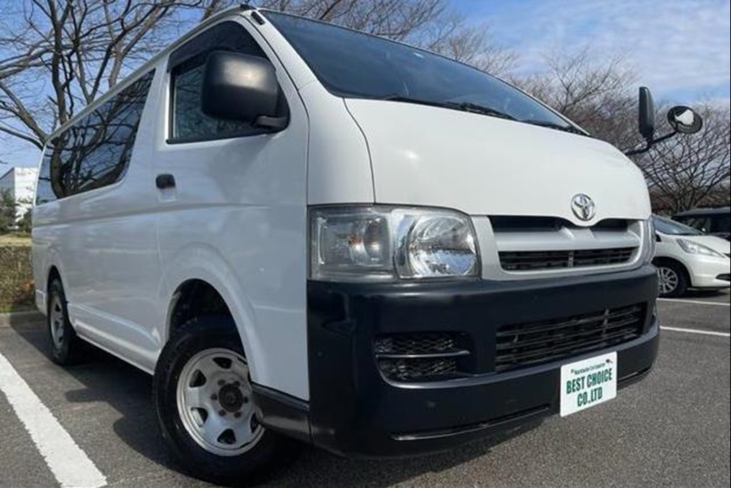 2006 Toyota Hiace 4WD 89,399mls | Image 1 of 20