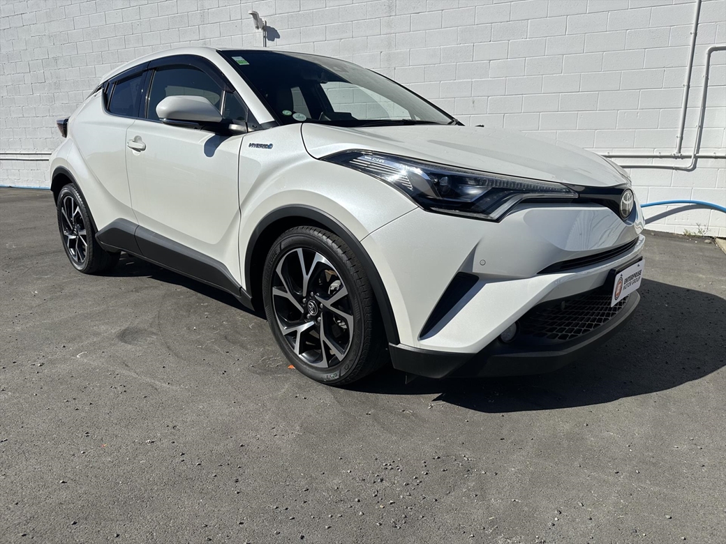 2017 Toyota C-HR 84,000kms | Image 1 of 17