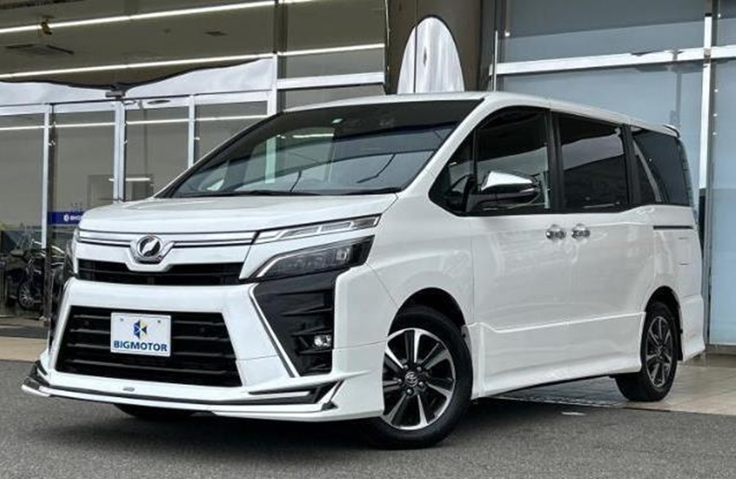 2019 Toyota Voxy ZS 26,000kms | Image 1 of 18
