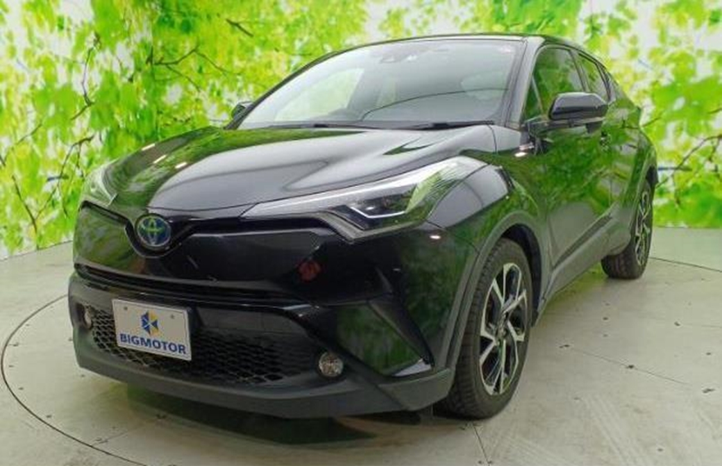 2017 Toyota C-HR 73,000kms | Image 1 of 18