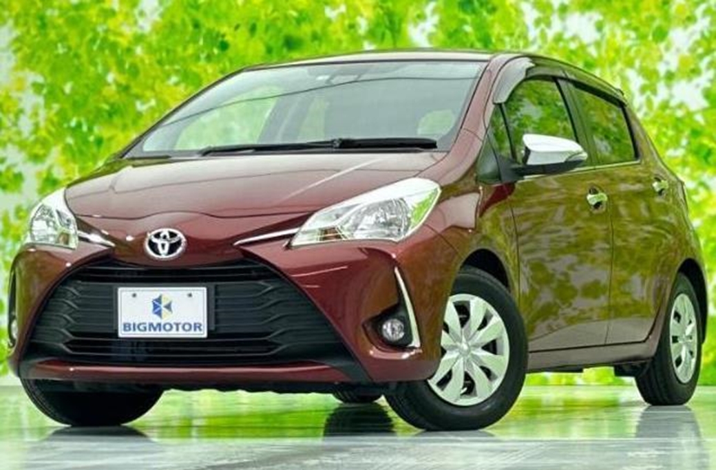 2017 Toyota Vitz 47,000kms | Image 1 of 18