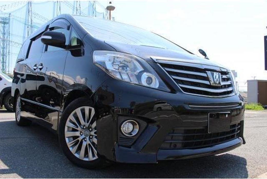 2013 Toyota Alphard 240S 80,100kms | Image 1 of 9
