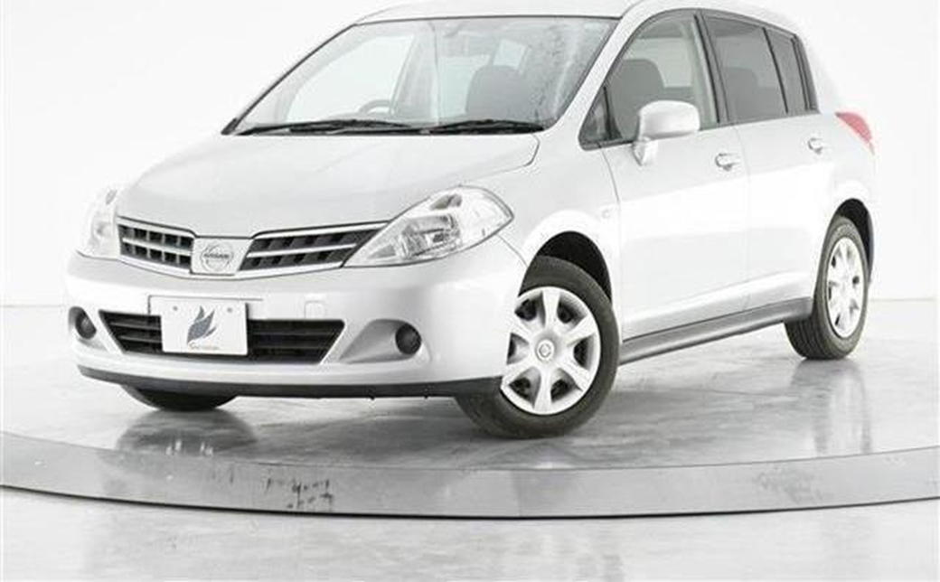 2011 Nissan Tiida 15M 5,344mls | Image 1 of 19
