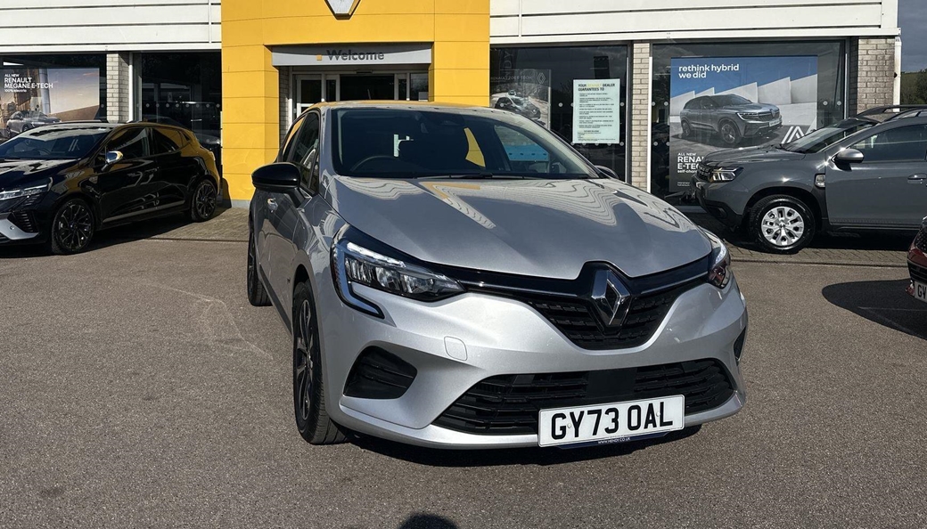 2023 Renault Clio 7,002kms | Image 1 of 40