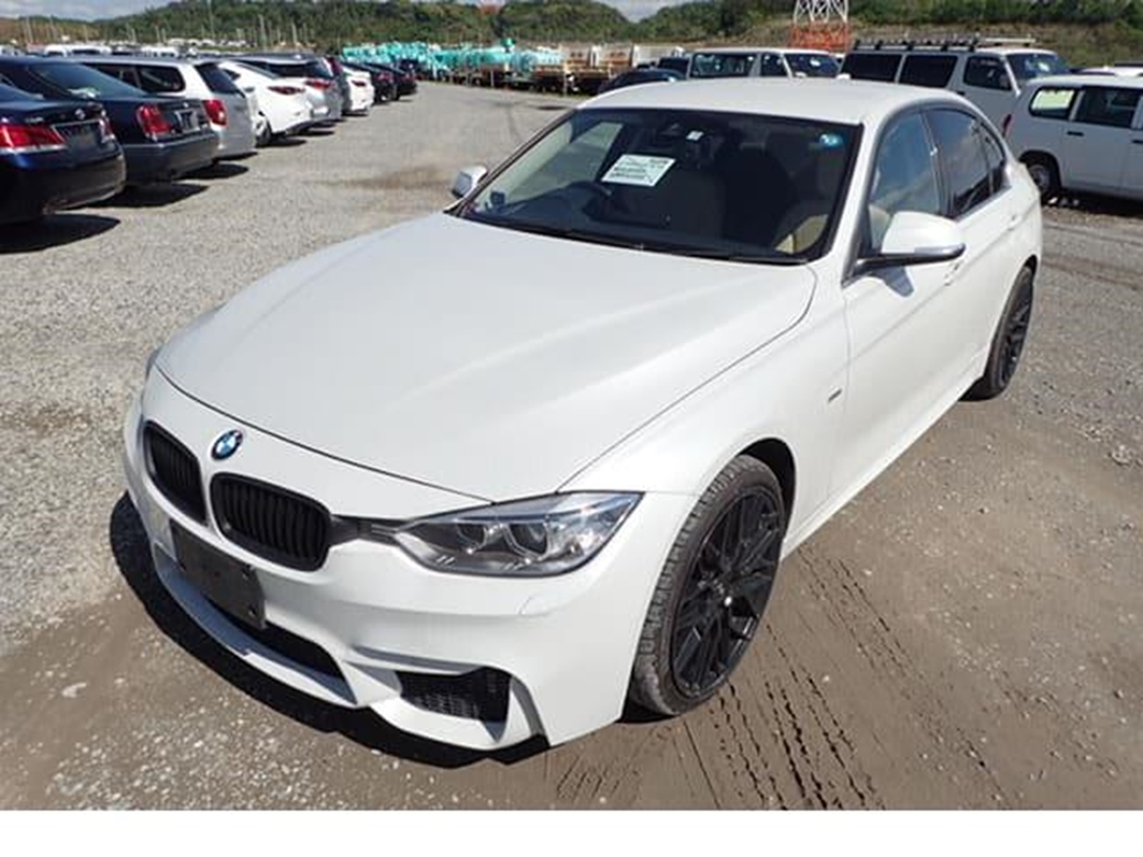 2014 BMW 3 Series 320d 71,474kms | Image 1 of 21