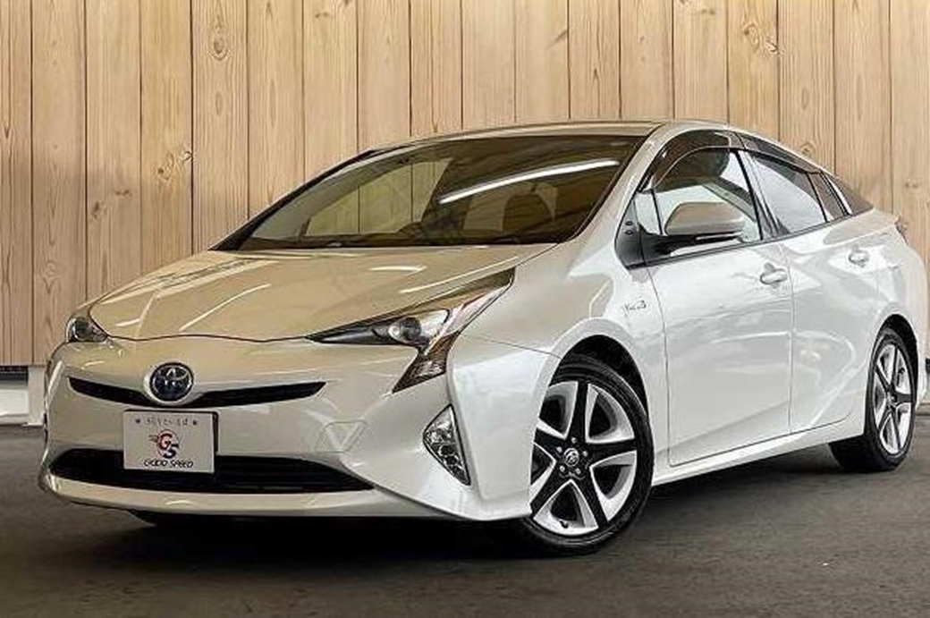 2018 Toyota Prius 44,000kms | Image 1 of 20