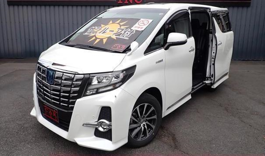 2016 Toyota Alphard 4WD 88,472kms | Image 1 of 19