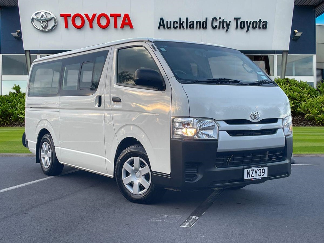 2018 Toyota Hiace 75,971kms | Image 1 of 18