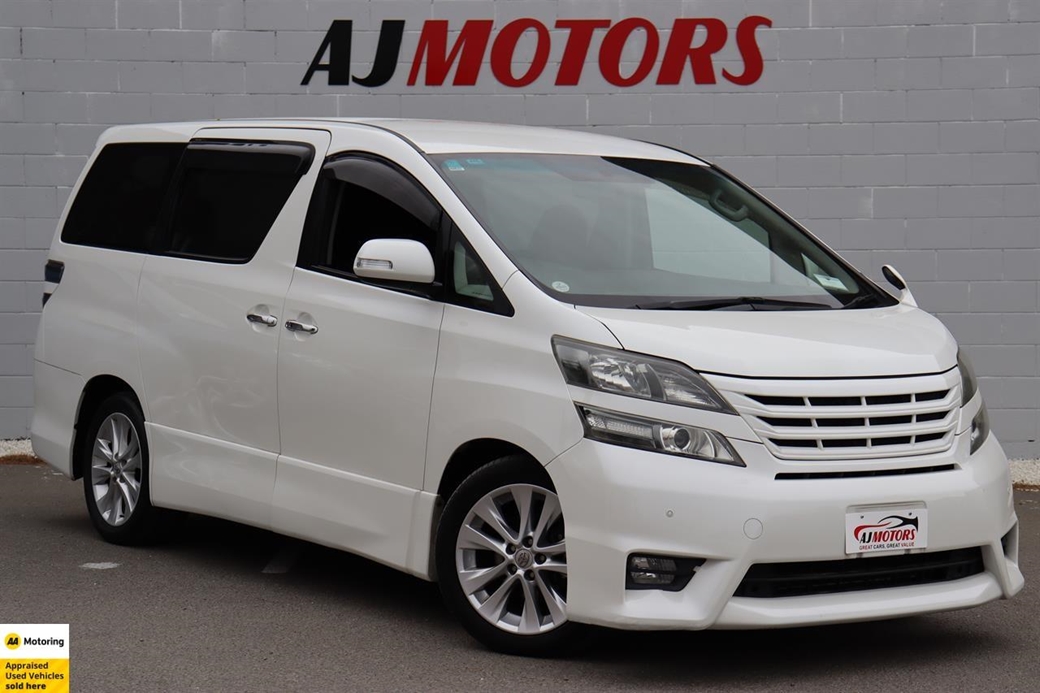 2010 Toyota Vellfire 4WD 136,200kms | Image 1 of 20