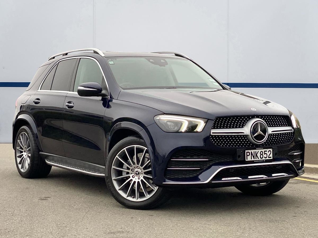 2022 Mercedes-Benz GLE Class GLE300d 4WD 26,165kms | Image 1 of 18