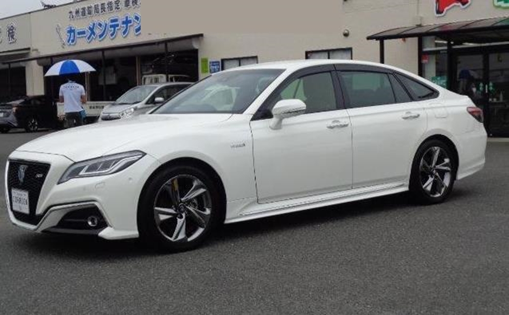 2018 Toyota Crown 39,280kms | Image 1 of 18
