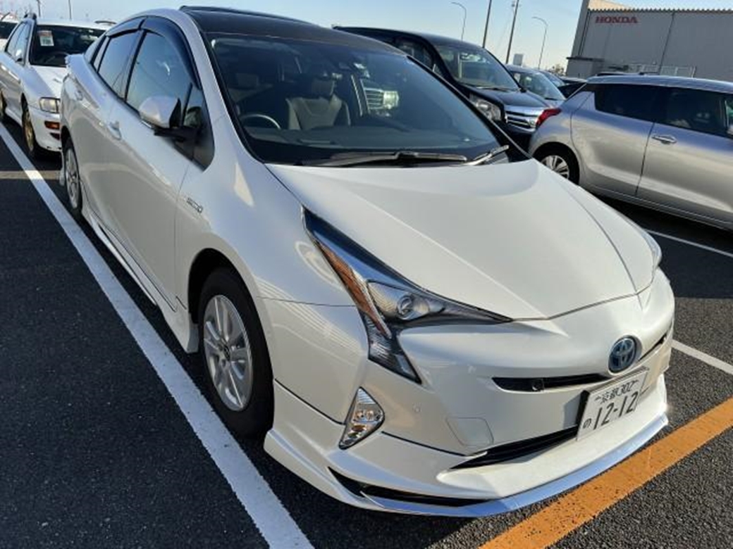 2017 Toyota Prius 42,750kms | Image 1 of 9