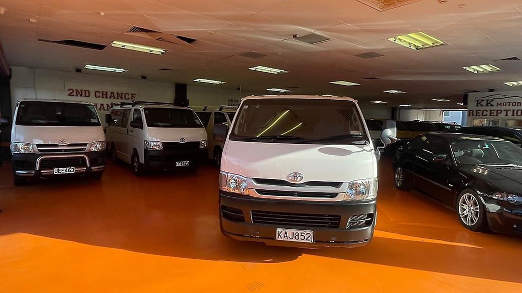 2008 Toyota Hiace 206,528kms | Image 1 of 7
