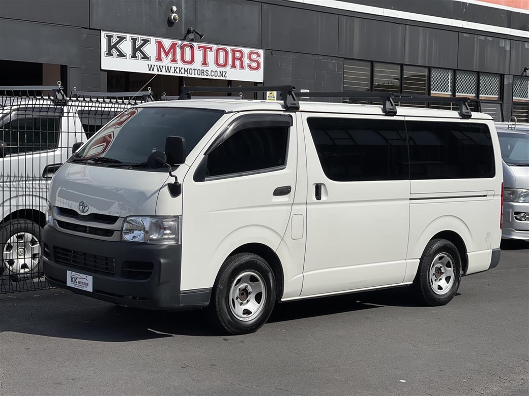 2008 Toyota Hiace 271,118kms | Image 1 of 9