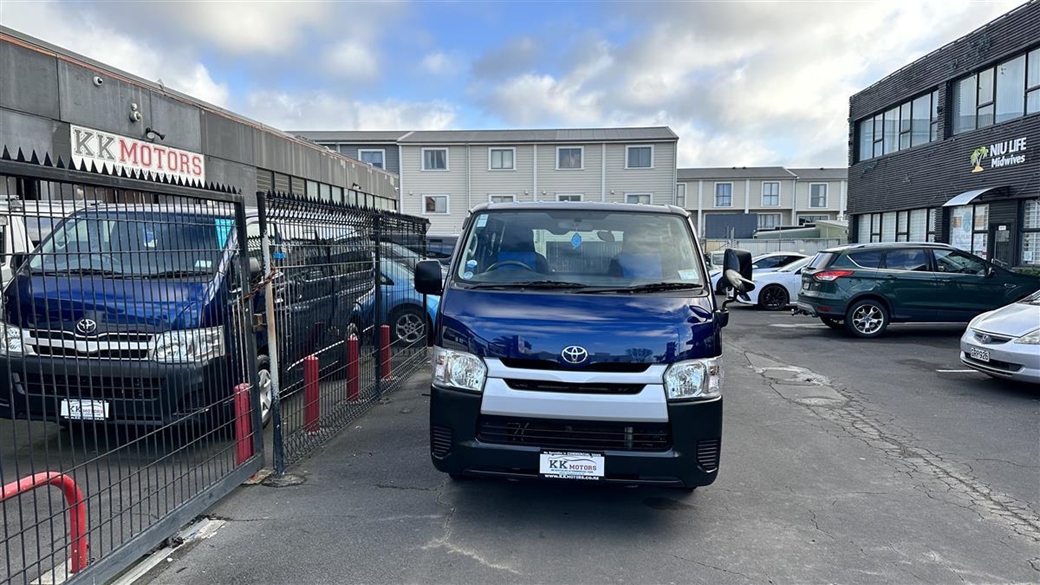 2014 Toyota Hiace 83,939kms | Image 1 of 11