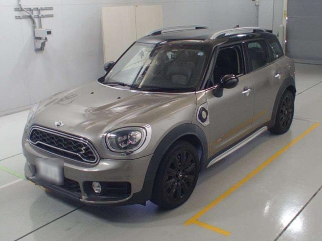 2017 Mini Cooper Crossover 36,708kms | Image 1 of 10