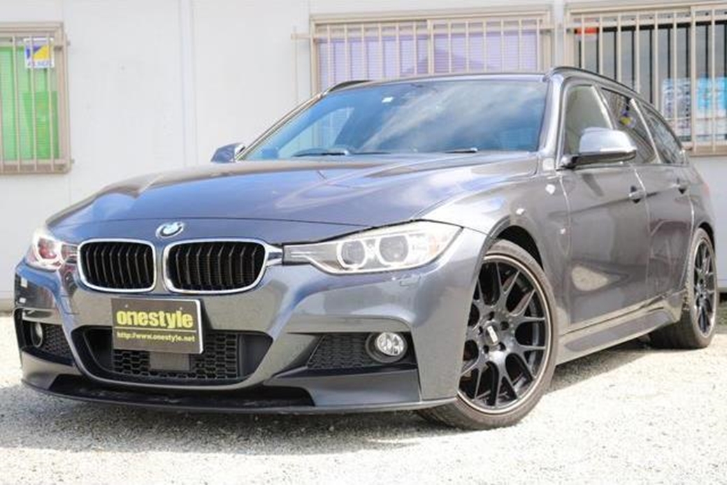 2014 BMW 3 Series 320i 54,855kms | Image 1 of 19