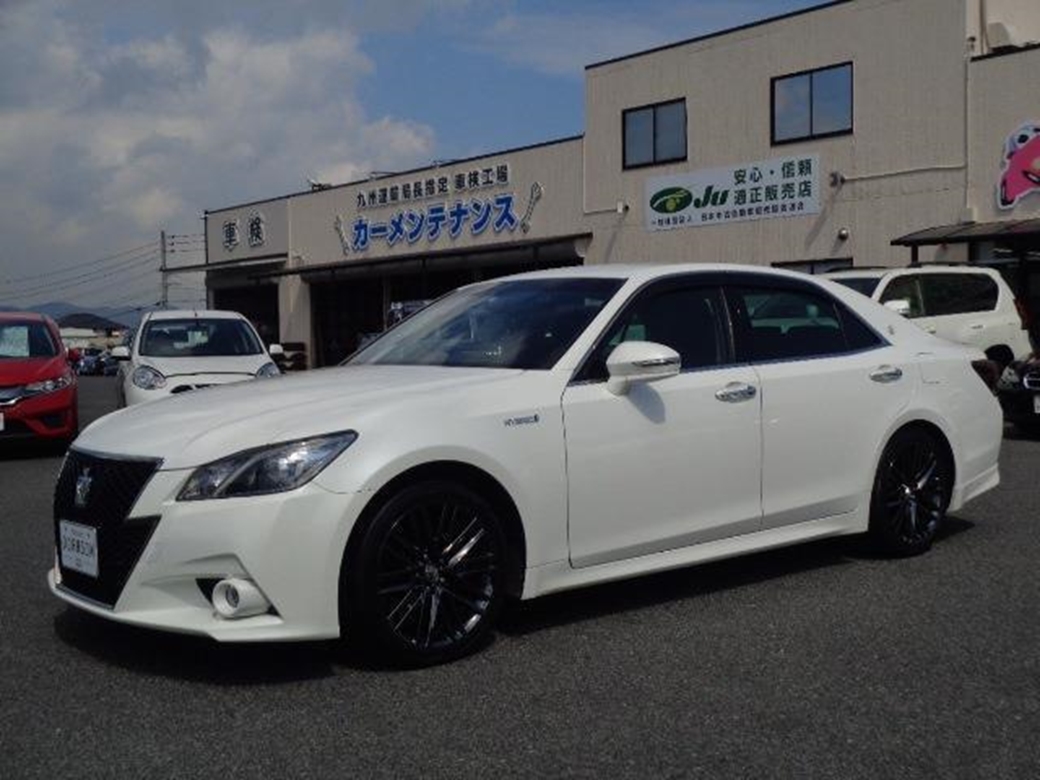 2015 Toyota Crown Athlete 80,787kms | Image 1 of 19