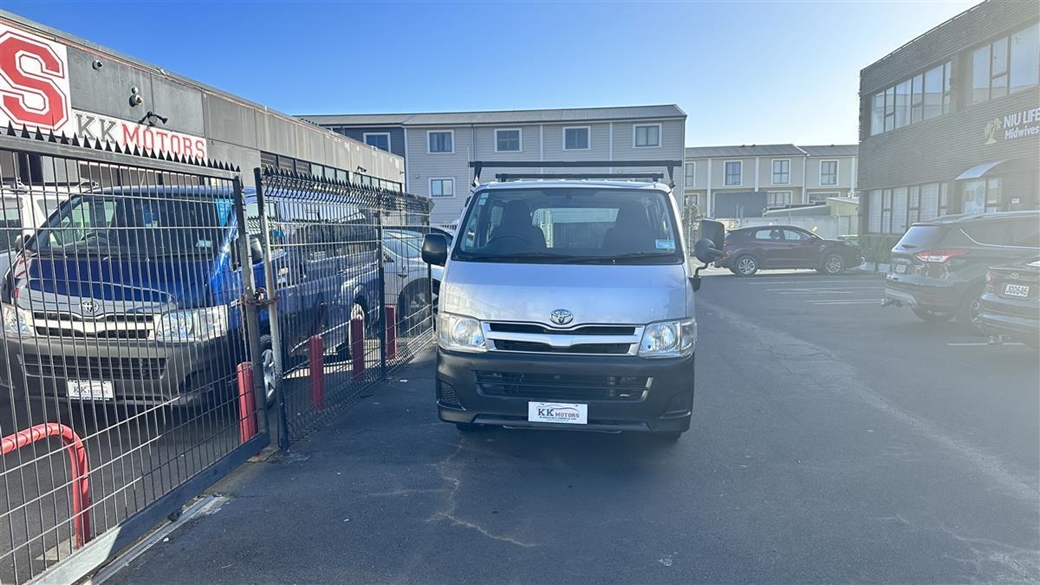 2011 Toyota Hiace 171,216kms | Image 1 of 8