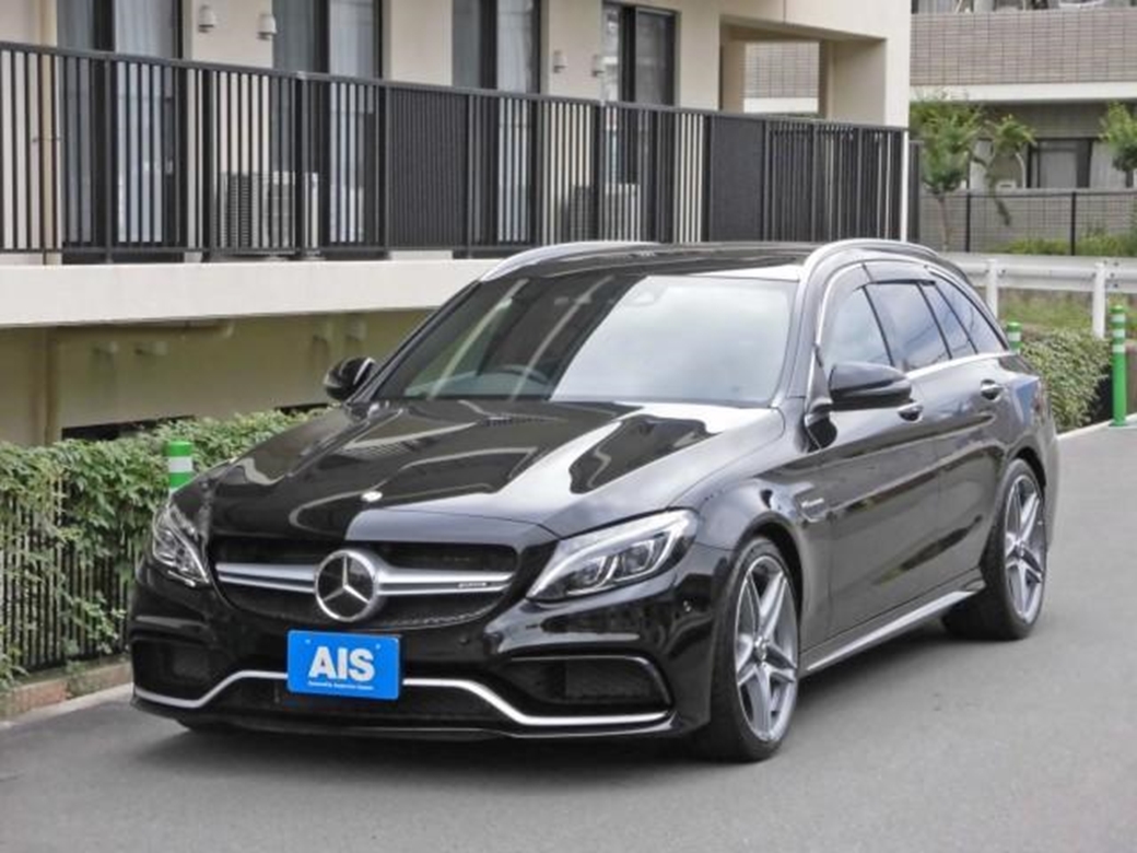 2017 Mercedes-AMG C 63 25,300kms | Image 1 of 20
