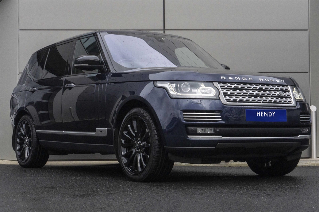 2015 Land Rover Range Rover 4WD 85,587kms | Image 1 of 40