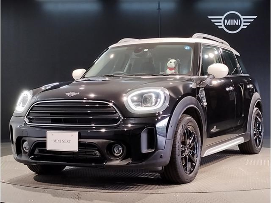2021 Mini Cooper Crossover 4WD 11,000kms | Image 1 of 16