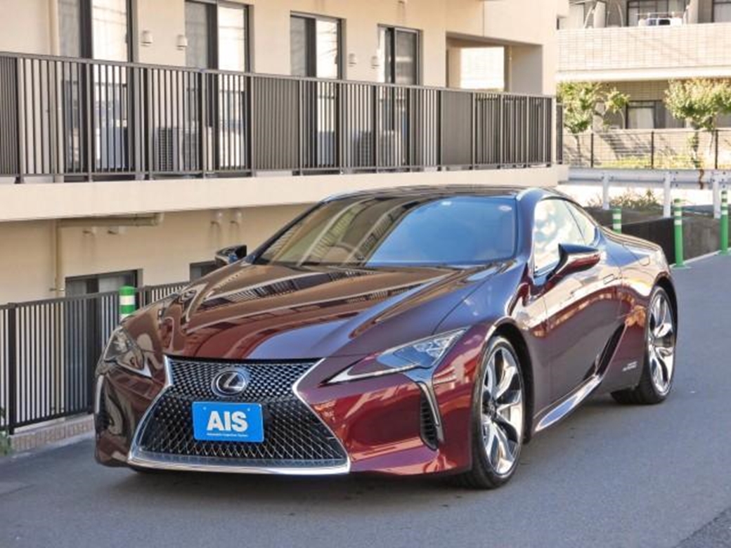 2018 Lexus LC500h 73,000kms | Image 1 of 20