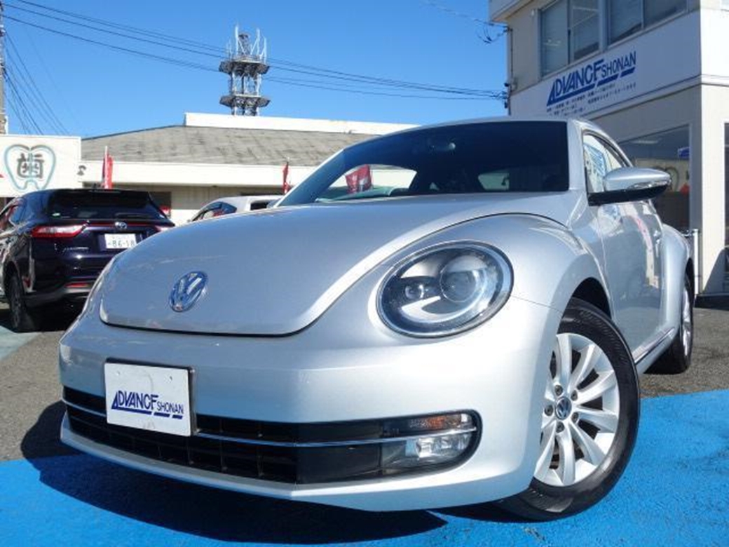 2014 Volkswagen Beetle 44,000kms | Image 1 of 9