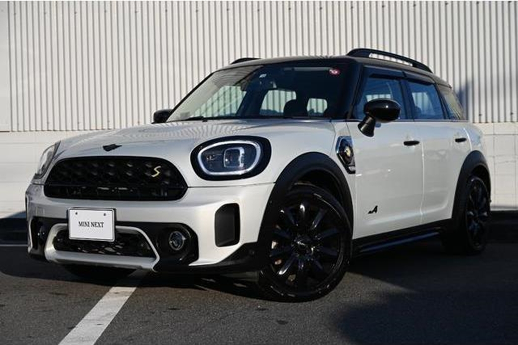2022 Mini Cooper Crossover 4WD 6,093kms | Image 1 of 20