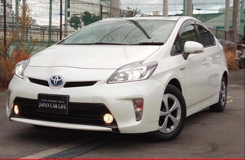 2013 Toyota Prius 78,000kms | Image 1 of 16