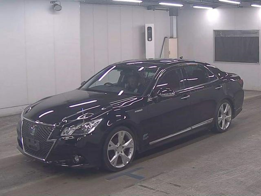 2014 Toyota Crown Athlete 53,701kms | Image 1 of 6