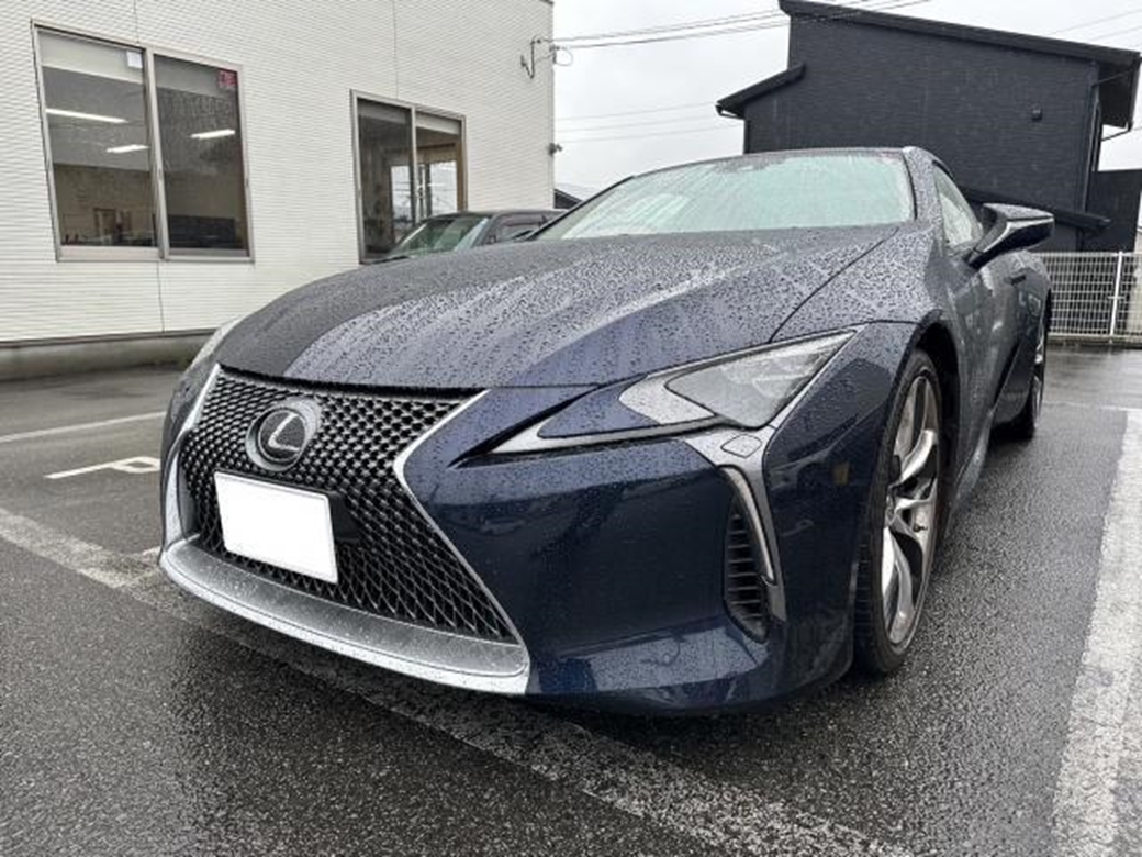 2018 Lexus LC500 35,000kms | Image 1 of 20