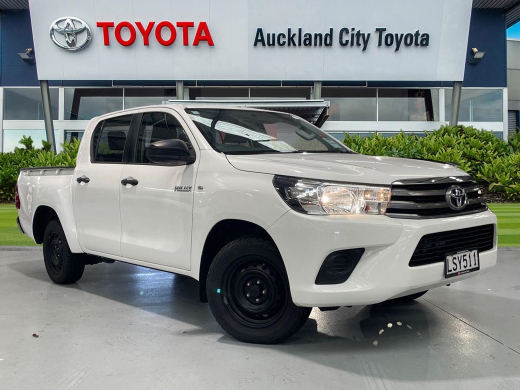 2018 Toyota Hilux 76,389kms | Image 1 of 20