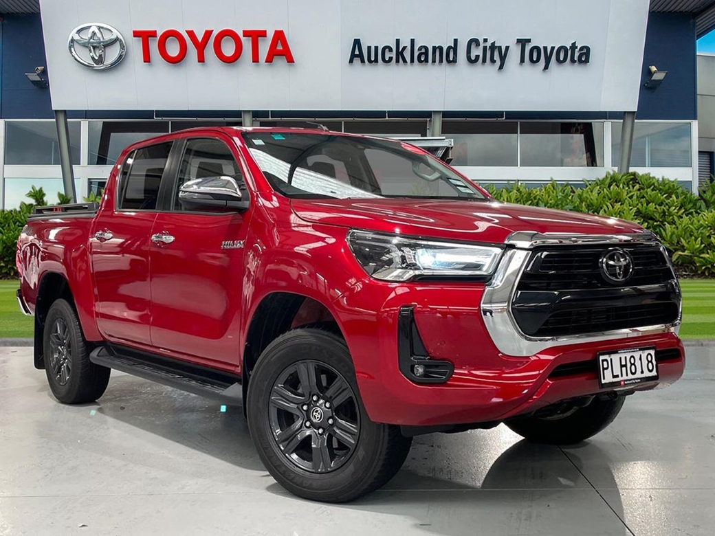 2022 Toyota Hilux 40,932kms | Image 1 of 21