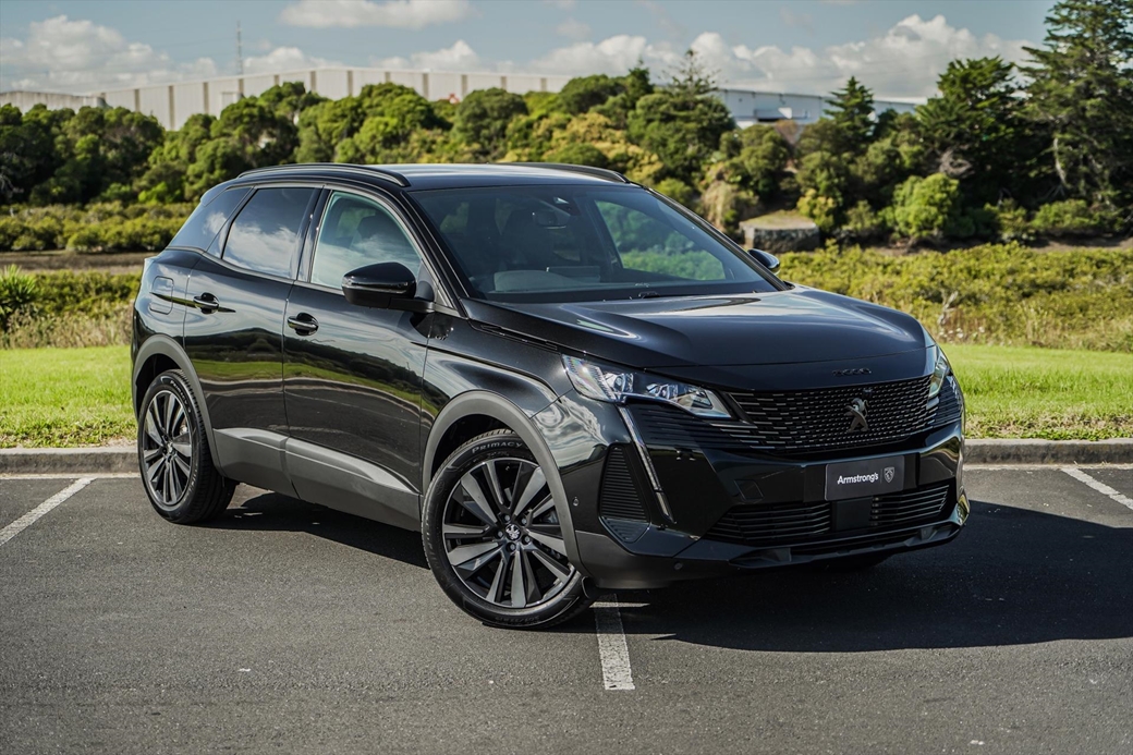 2023 Peugeot 3008 10kms | Image 1 of 22